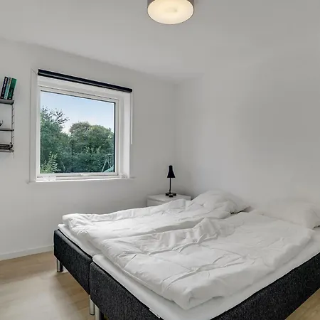 3 Bedroom Gorgeous In Ferienhaus *